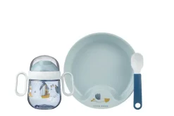 3 delig babyservies Sailors Bay