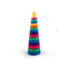 Regenboog stapeltoren eend